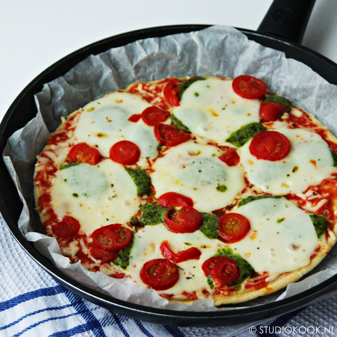 Uitgelezene Hoe bak je een pizza zonder oven? - StudioKOOK LO-53