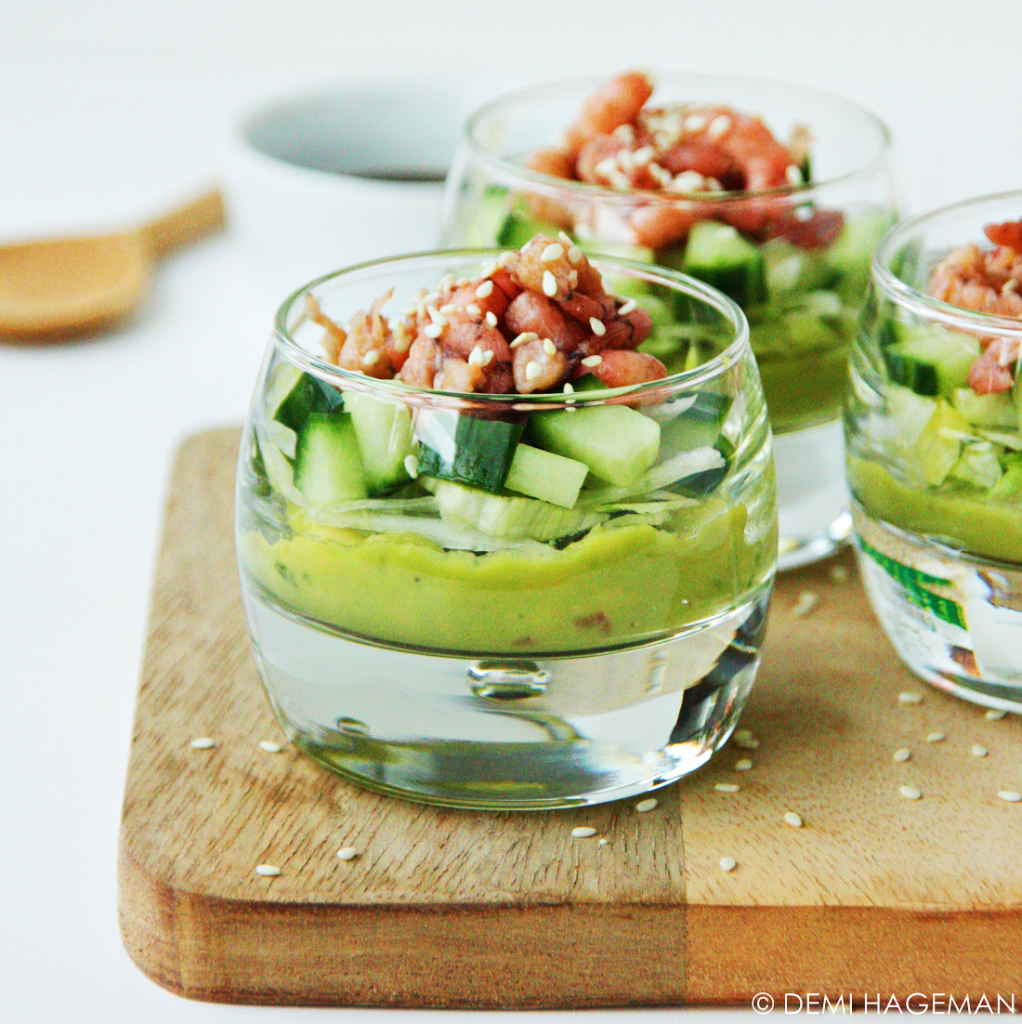 oosterse garnalencocktail met avocado
borrelhapje met vis