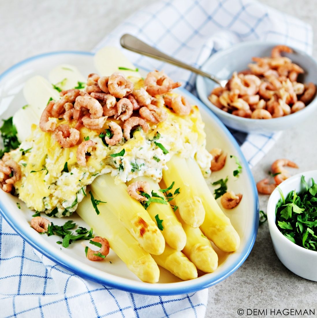 witte asperges uit de oven